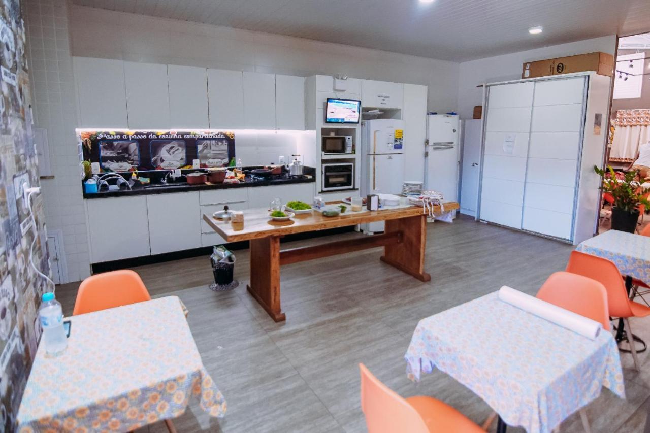Bonabrigo Hostel & Suites Balneário Camboriú エクステリア 写真