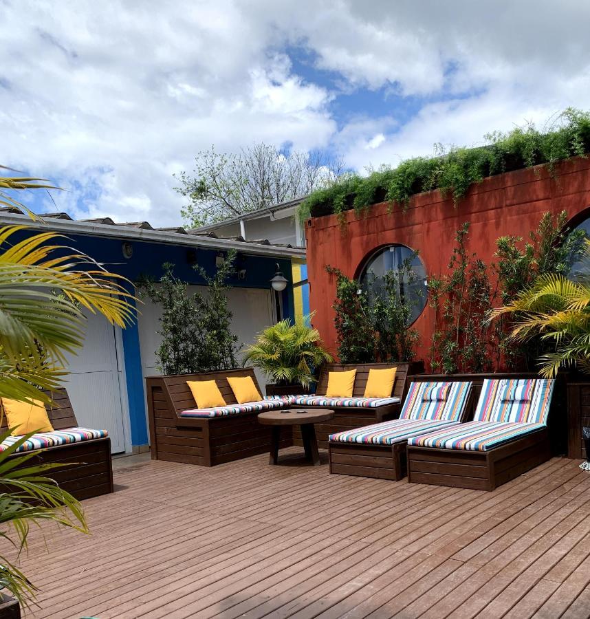 Bonabrigo Hostel & Suites Balneário Camboriú エクステリア 写真