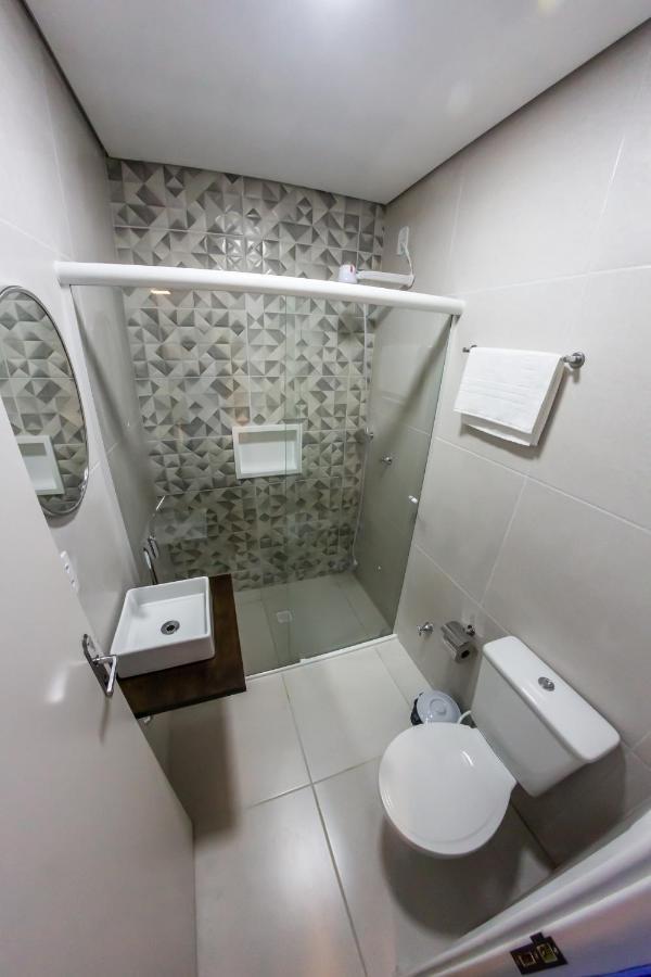 Bonabrigo Hostel & Suites Balneário Camboriú エクステリア 写真
