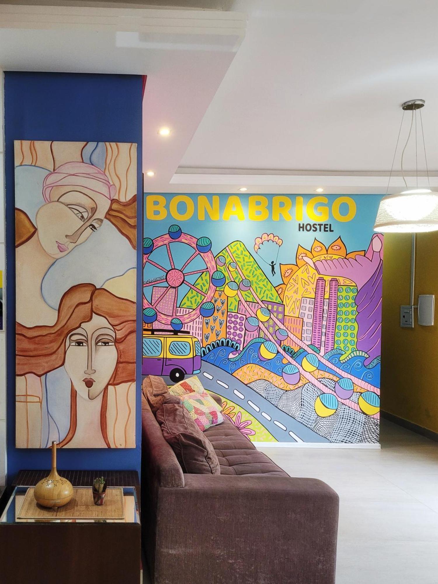 Bonabrigo Hostel & Suites Balneário Camboriú エクステリア 写真
