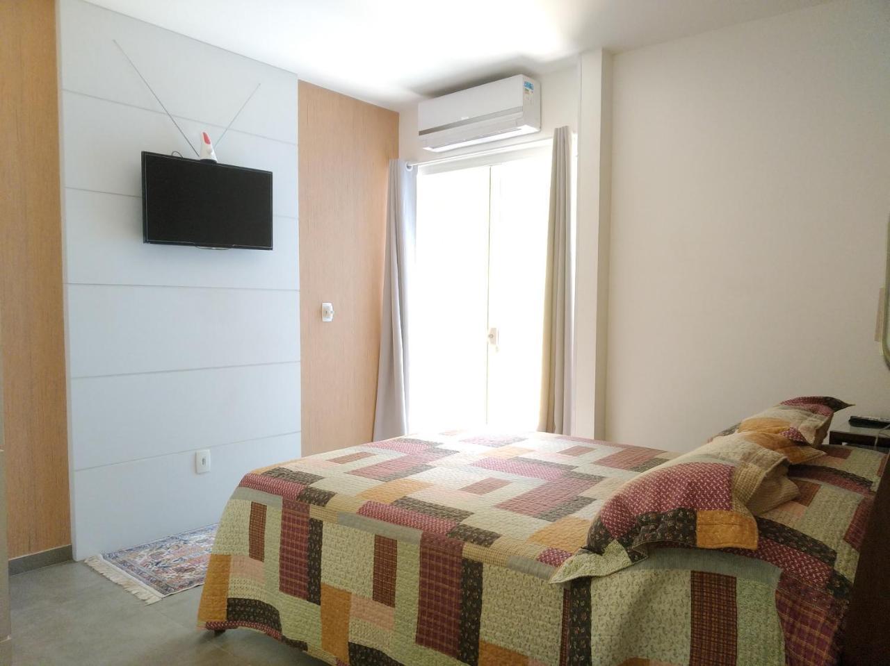 Bonabrigo Hostel & Suites Balneário Camboriú エクステリア 写真