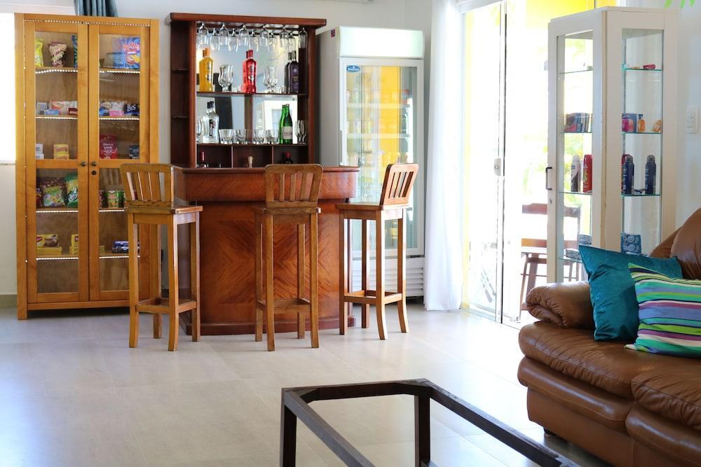 Bonabrigo Hostel & Suites Balneário Camboriú エクステリア 写真